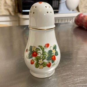 VINTAGE AVON Strawberry PORCELAIN SHAKER 22k Gold